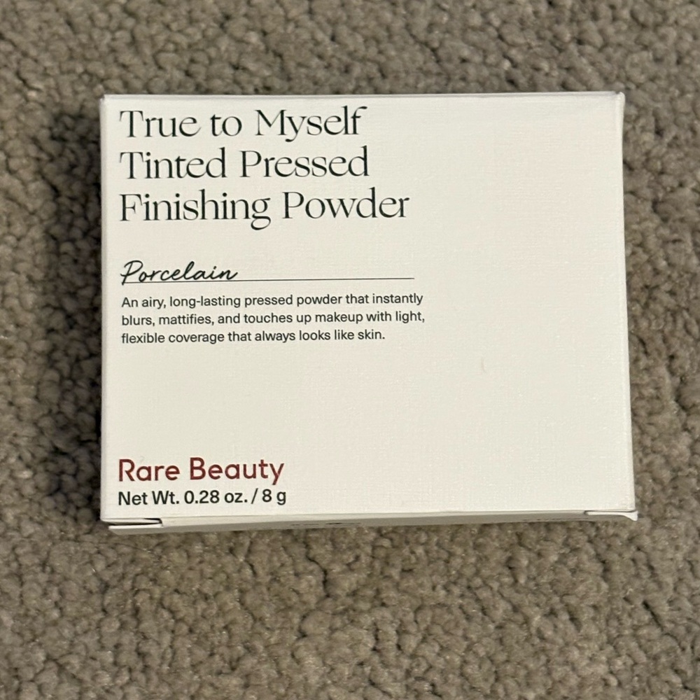 Rare Beauty True to Myself Tinted Pressed Finishing Powder - Porcelain